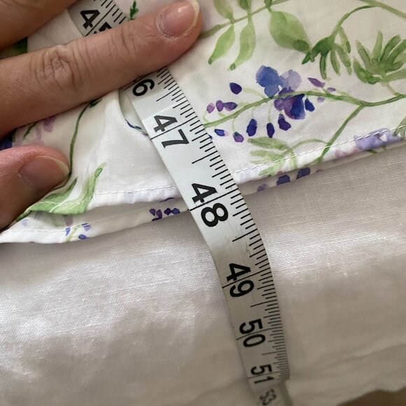 Hill House Home The Ellie Nap Dress Wisteria Large EUC White Floral Smocked - Picture 12 of 12